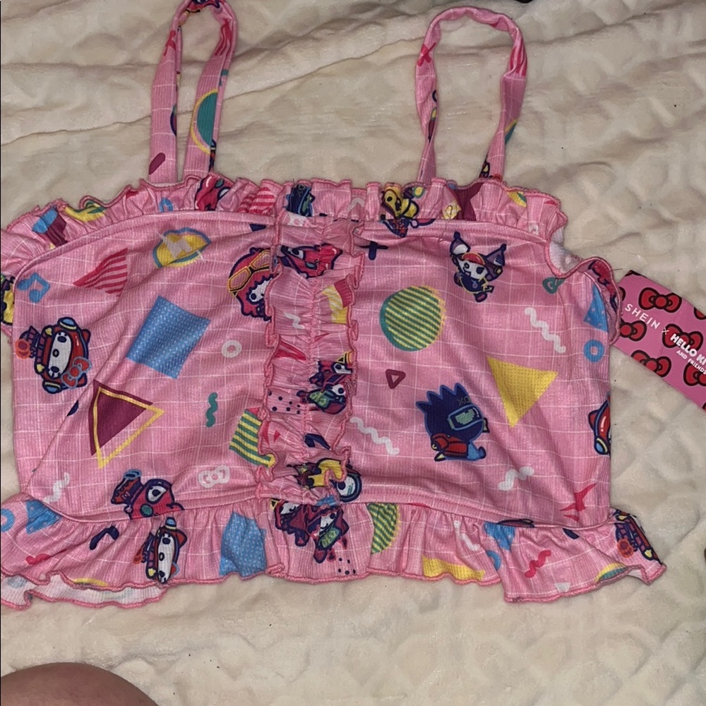 SHEIN Pink Graphic Hello Kitty Half  Top